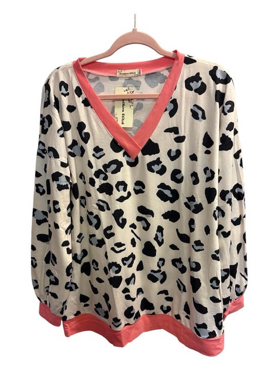 Southern Stitch Tops - Southern Stitch Leopard Print V-Neck Sweater with Coral Trim